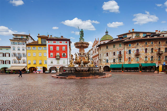 Piazza del Duomo in Trient