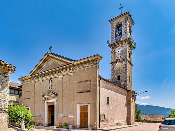 Kirche Parrocchiale di Sant'Ambrogio in Cuasso al Monte