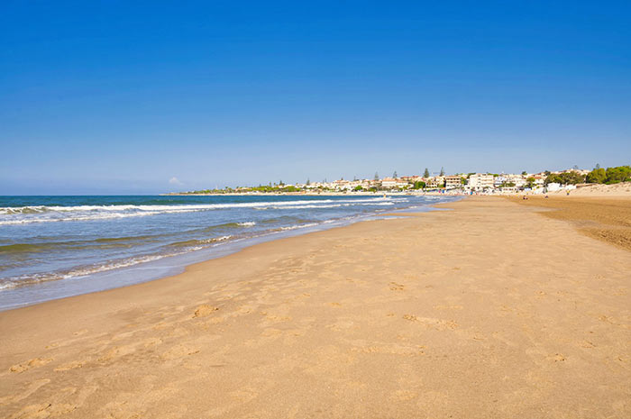 Strand in Marina di Modica