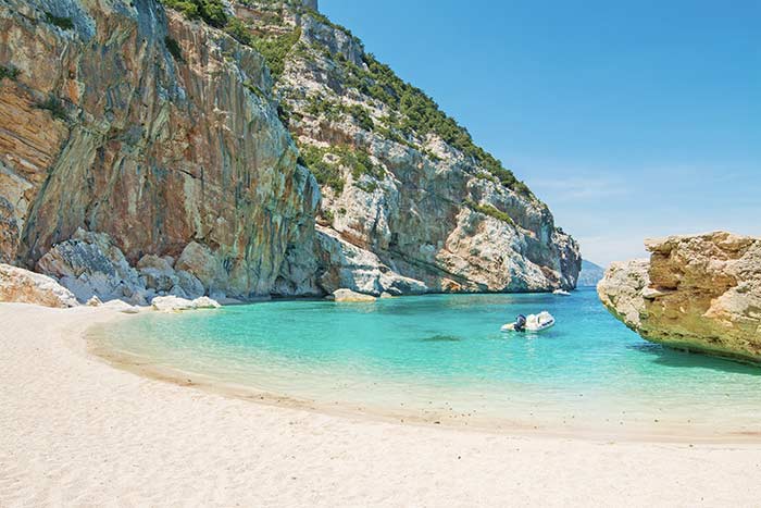 Cala Mariolu Strand Sardinien