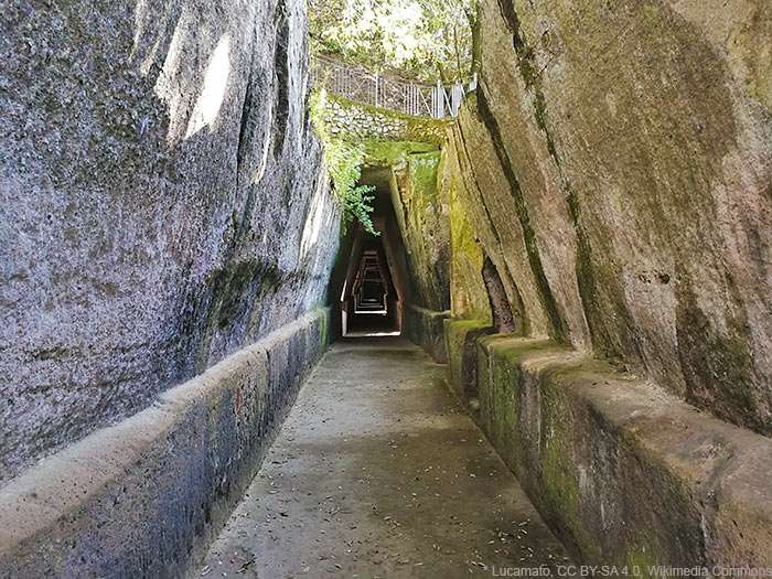 Die Höhle der Sibylle von Cumae